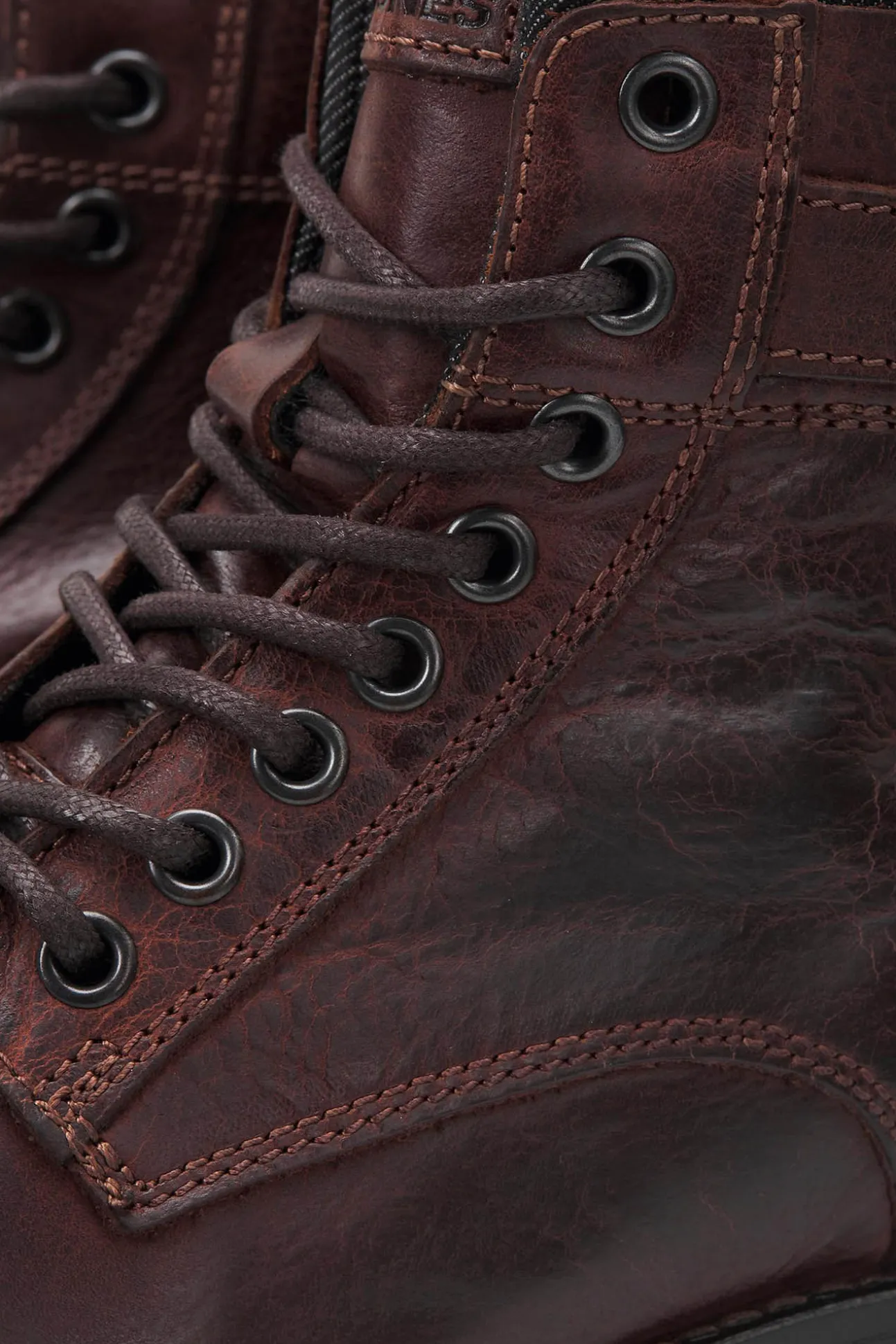 Bota Piel Piso Track