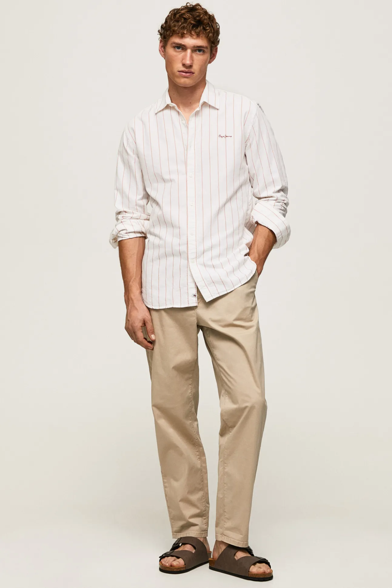 Camisa Hombre A Rayas Finas Tipo Oxford.