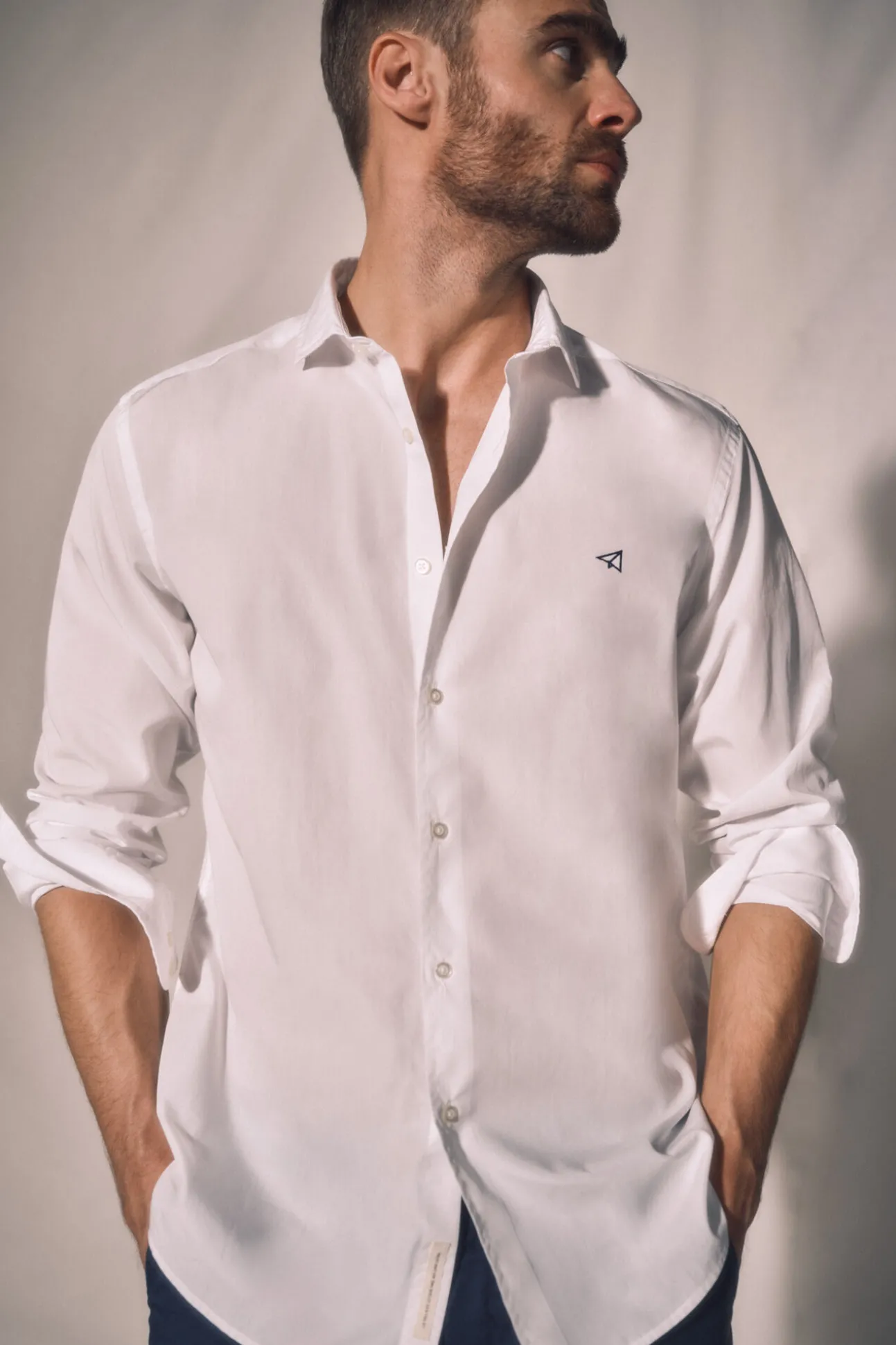 Camisa Slim Lisa Manga Larga