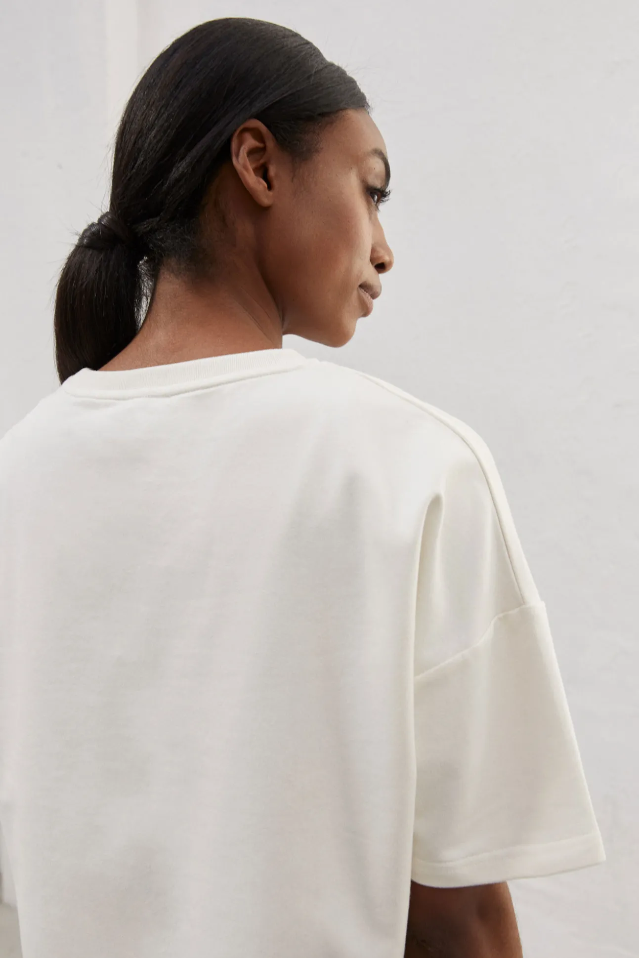 Camiseta Crop Blanca