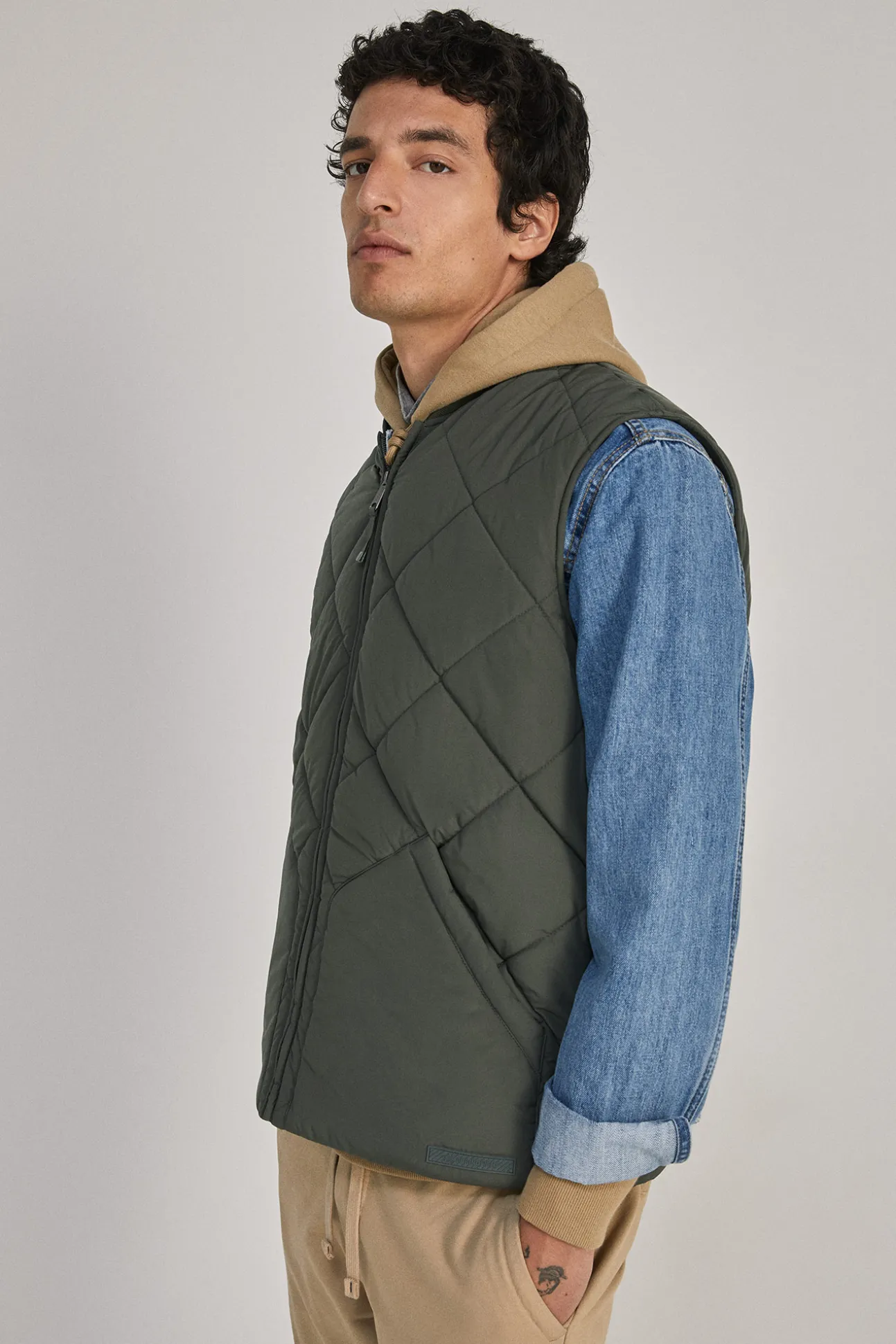 Chaleco Acolchado Cuello Bomber