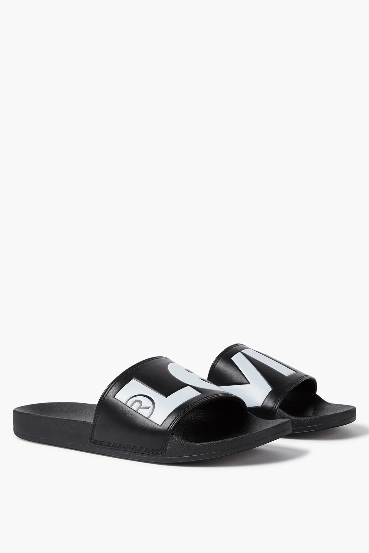 Chanclas June L