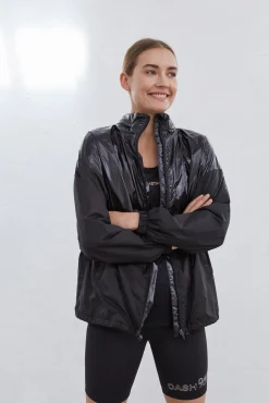 Chaqueta Water Resistant Negra