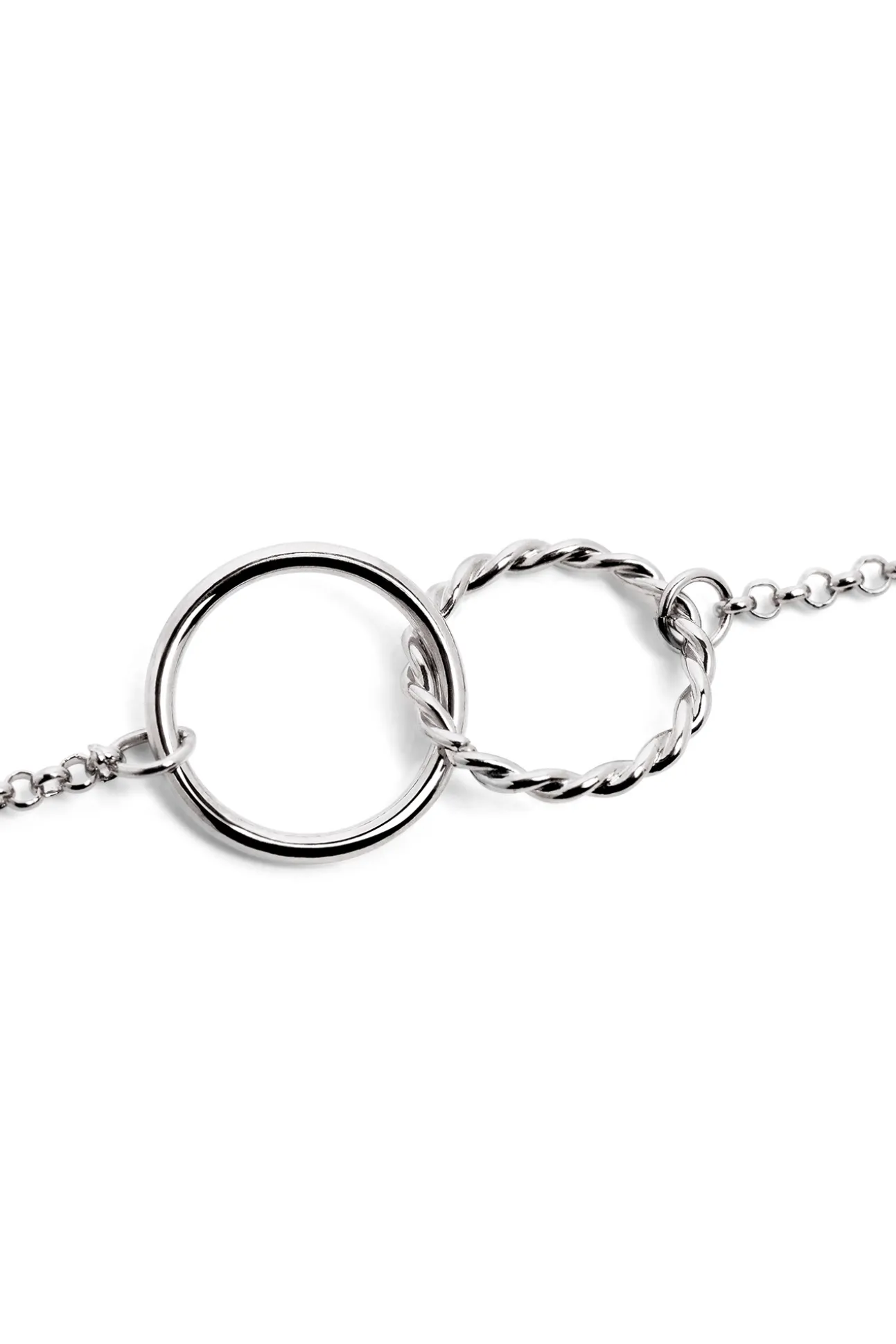 Collar Circles Twist