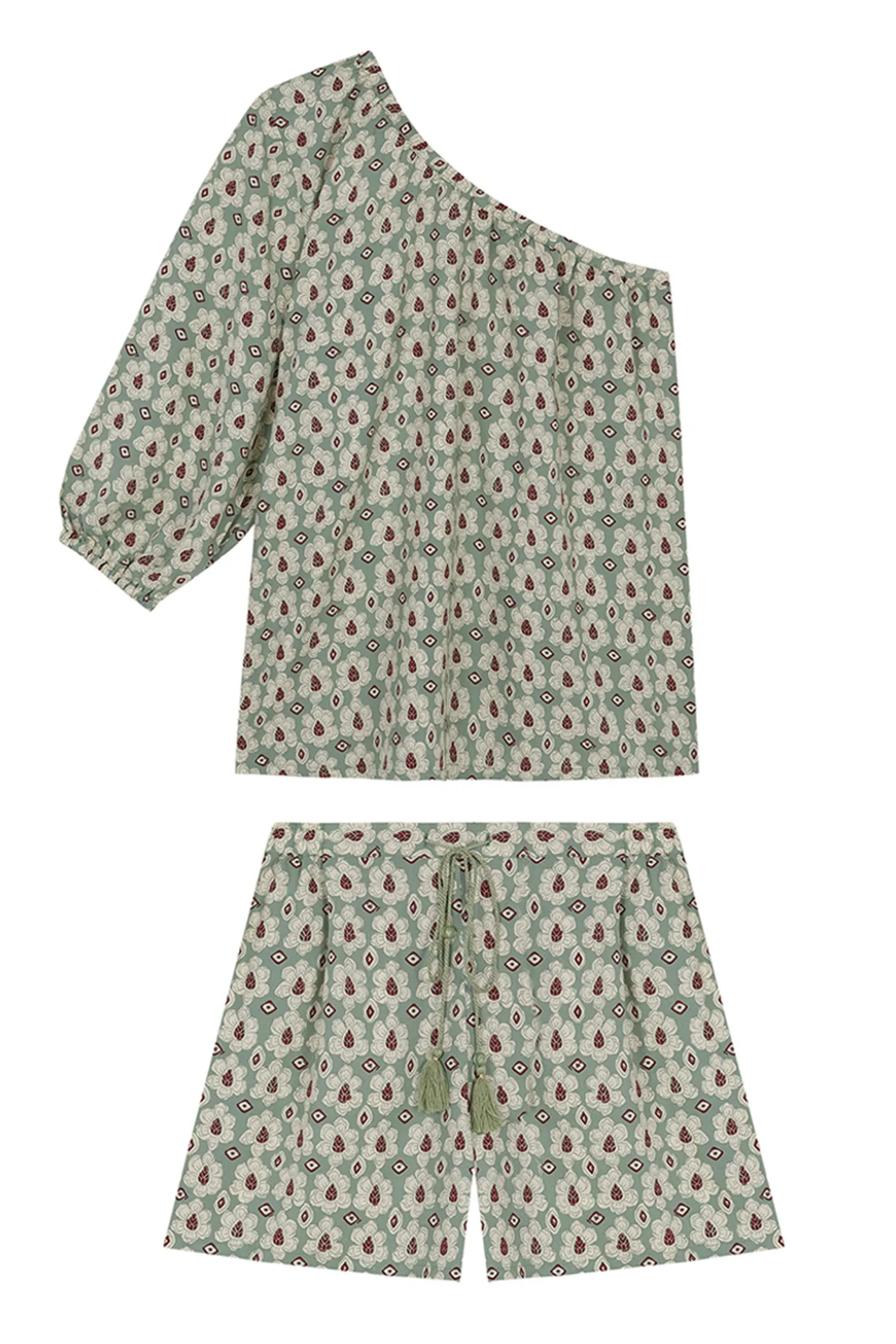 Conjunto Top Asimetrico Y Pantalon Corto