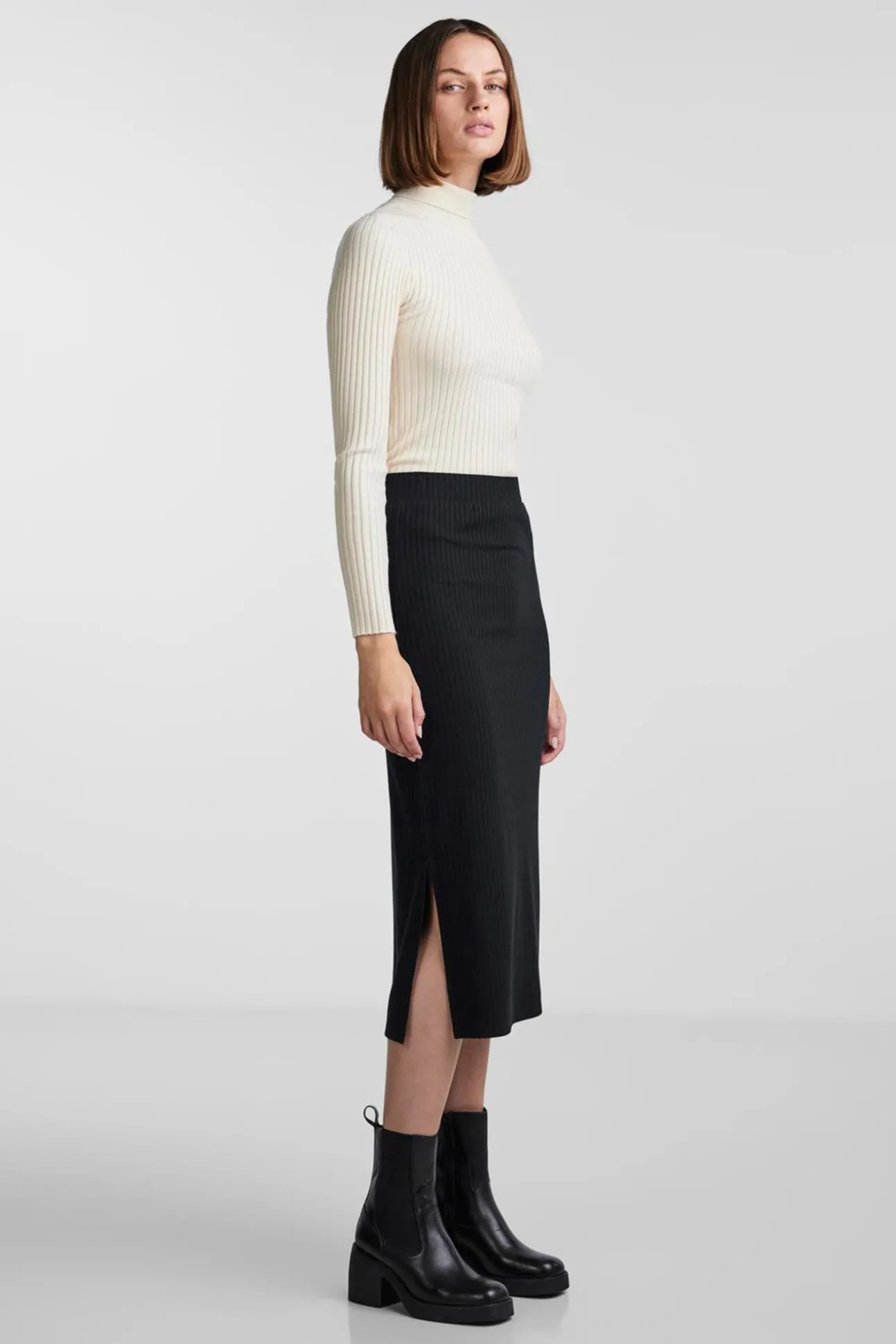 Falda Midi