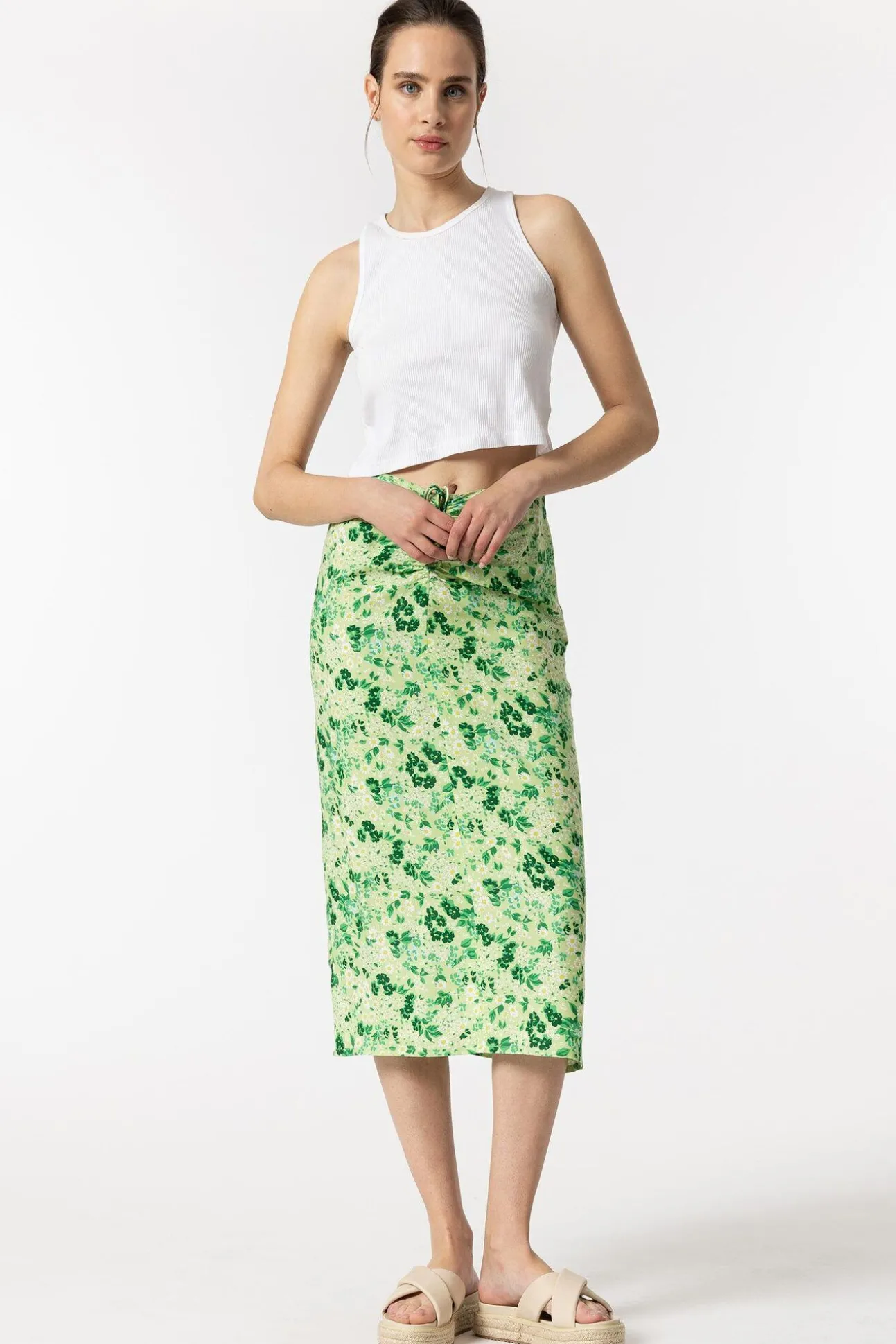 Falda Midi Estampada Con Frunces