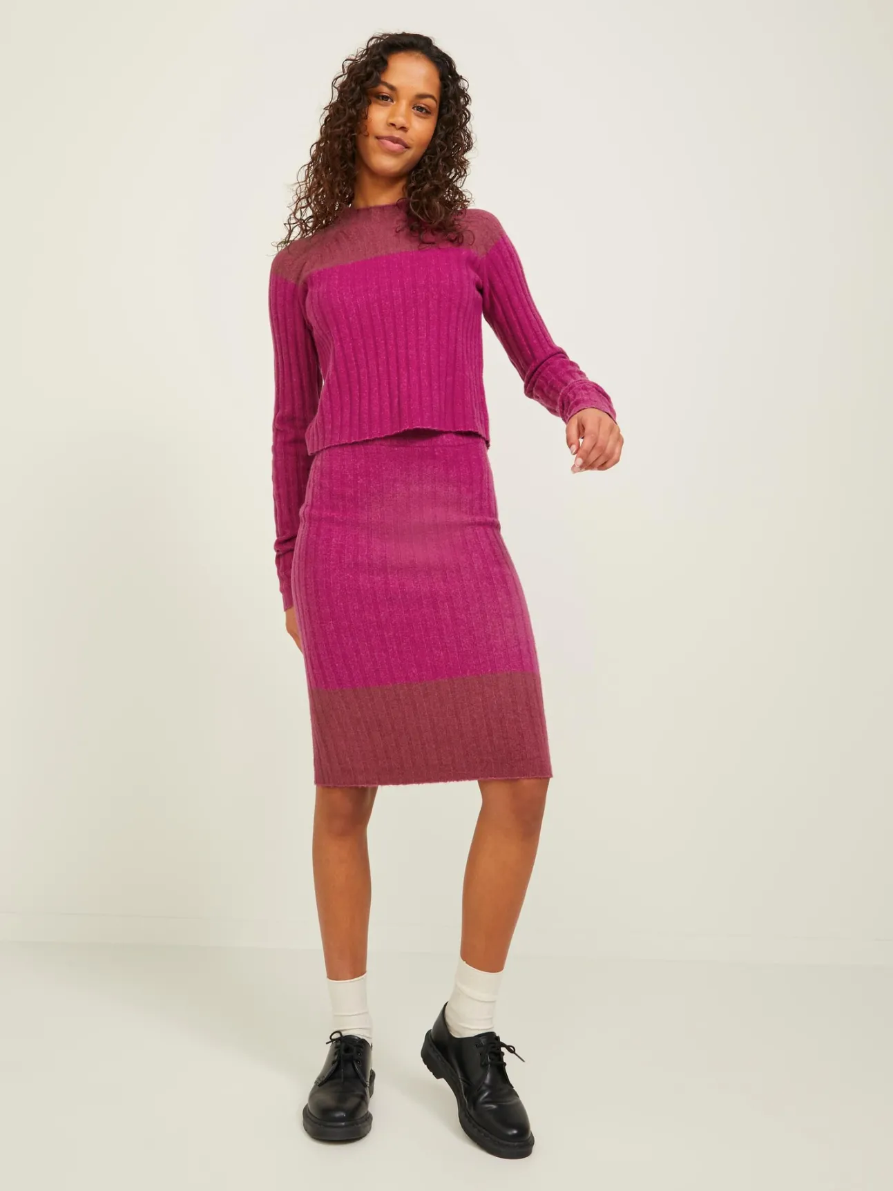 Falda Midi Punto