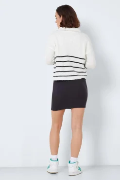 Falda Plisada
