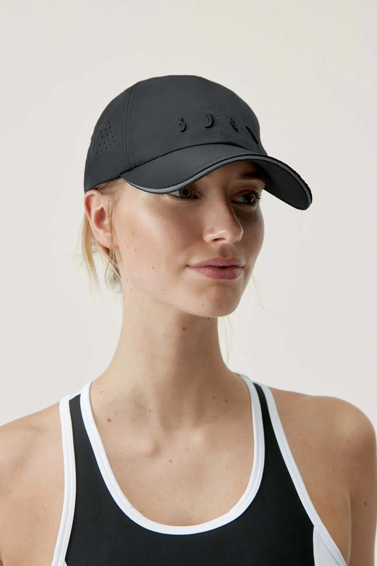 Gorra Deckel Black