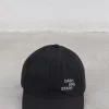 Gorra Negra Tecnica Logo Reflectante