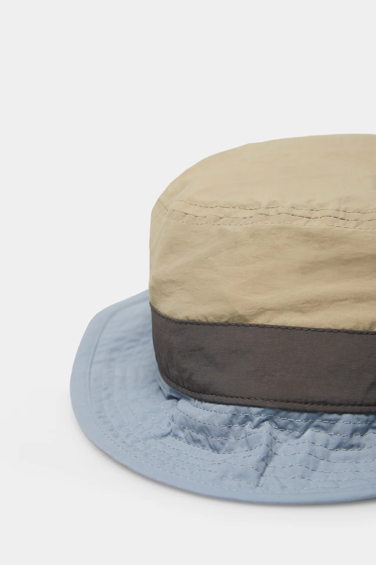 Gorro Pescador Tricolor