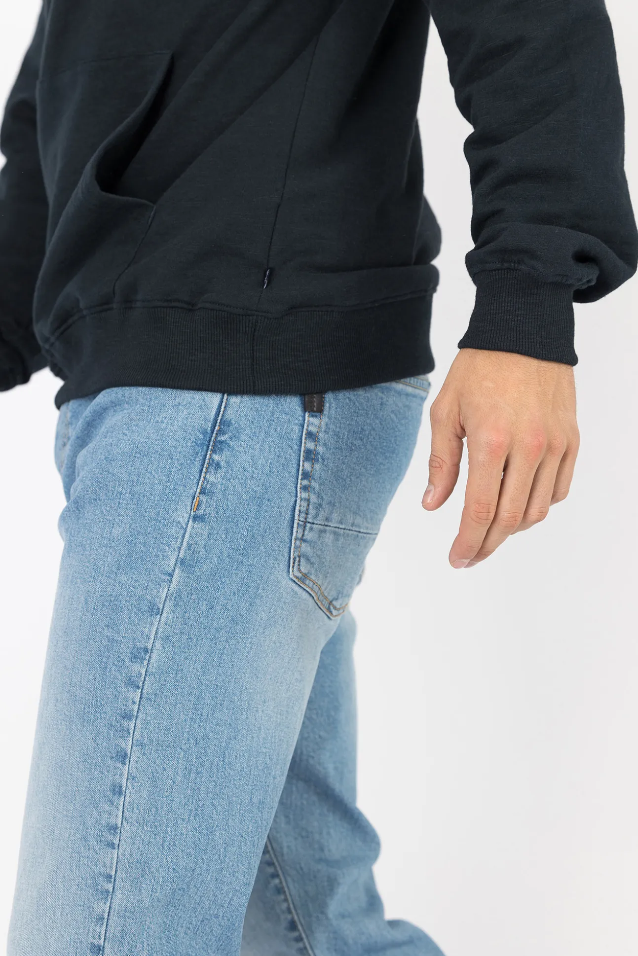 Jeans Dylan Tapered Slim Fit