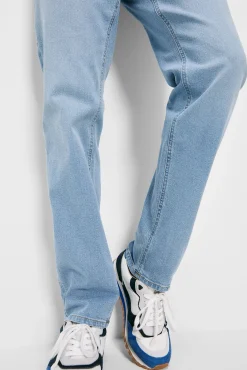 Jeans Regular Lavado Claro