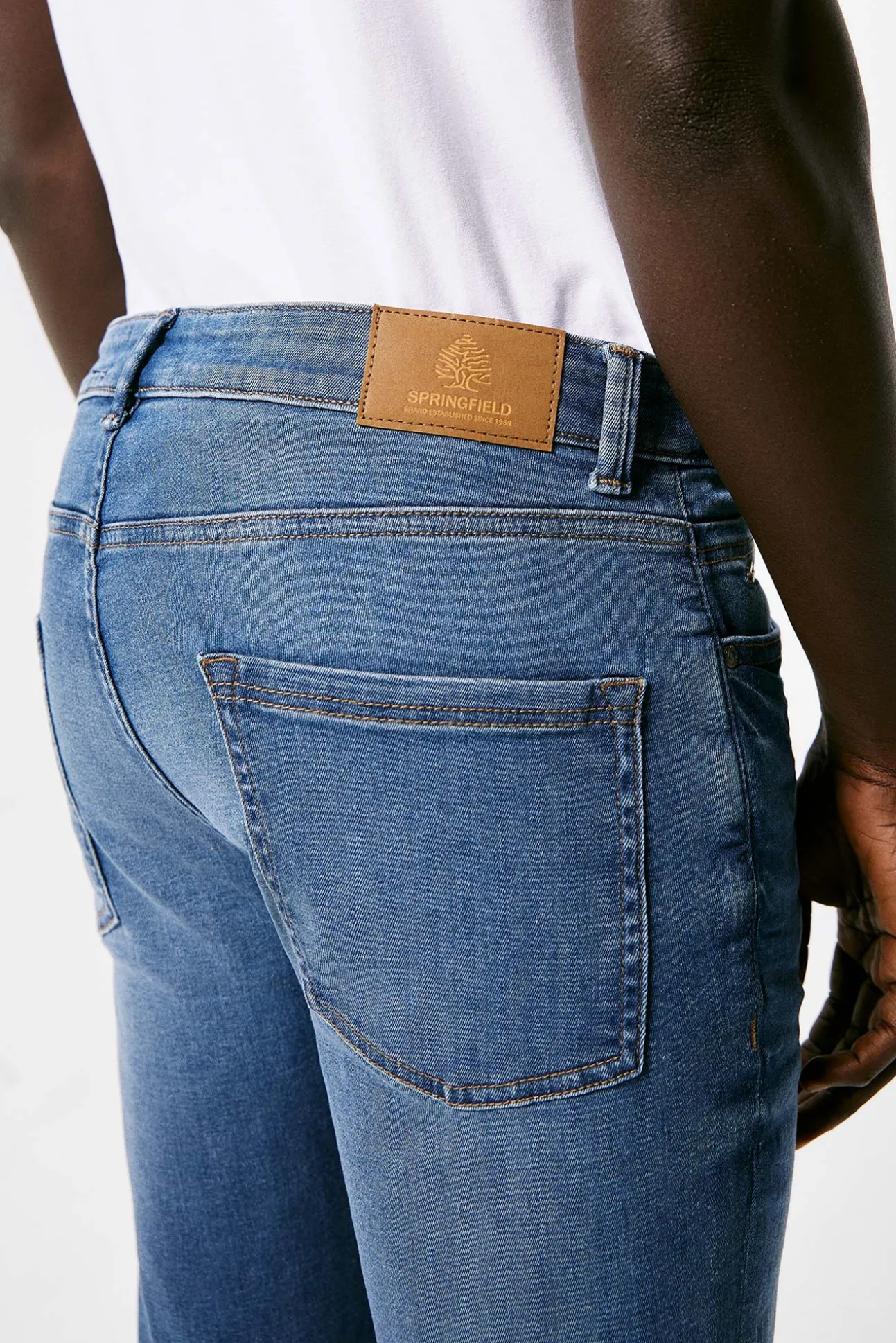 Jeans Skinny Lavado Medio