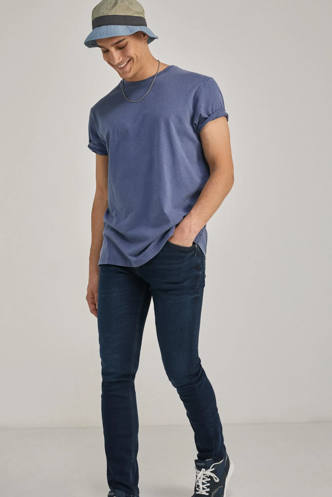 Jeans Skinny Oscuro Lavado