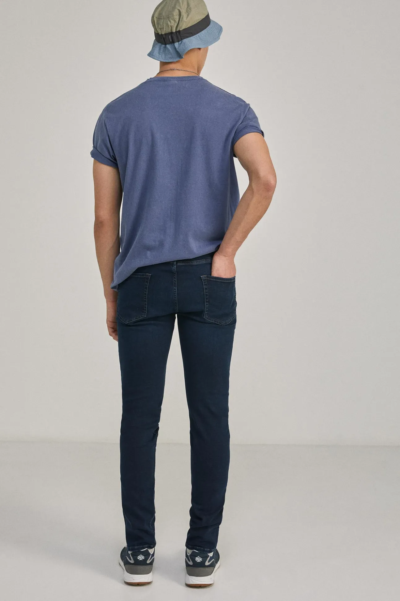 Jeans Skinny Oscuro Lavado