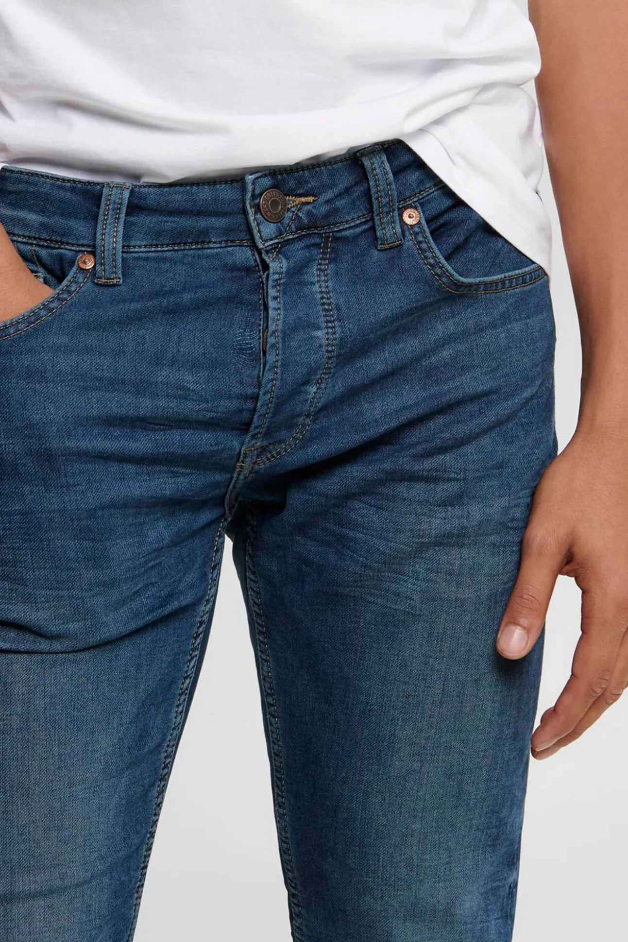 Jeans Slim Fit Azul