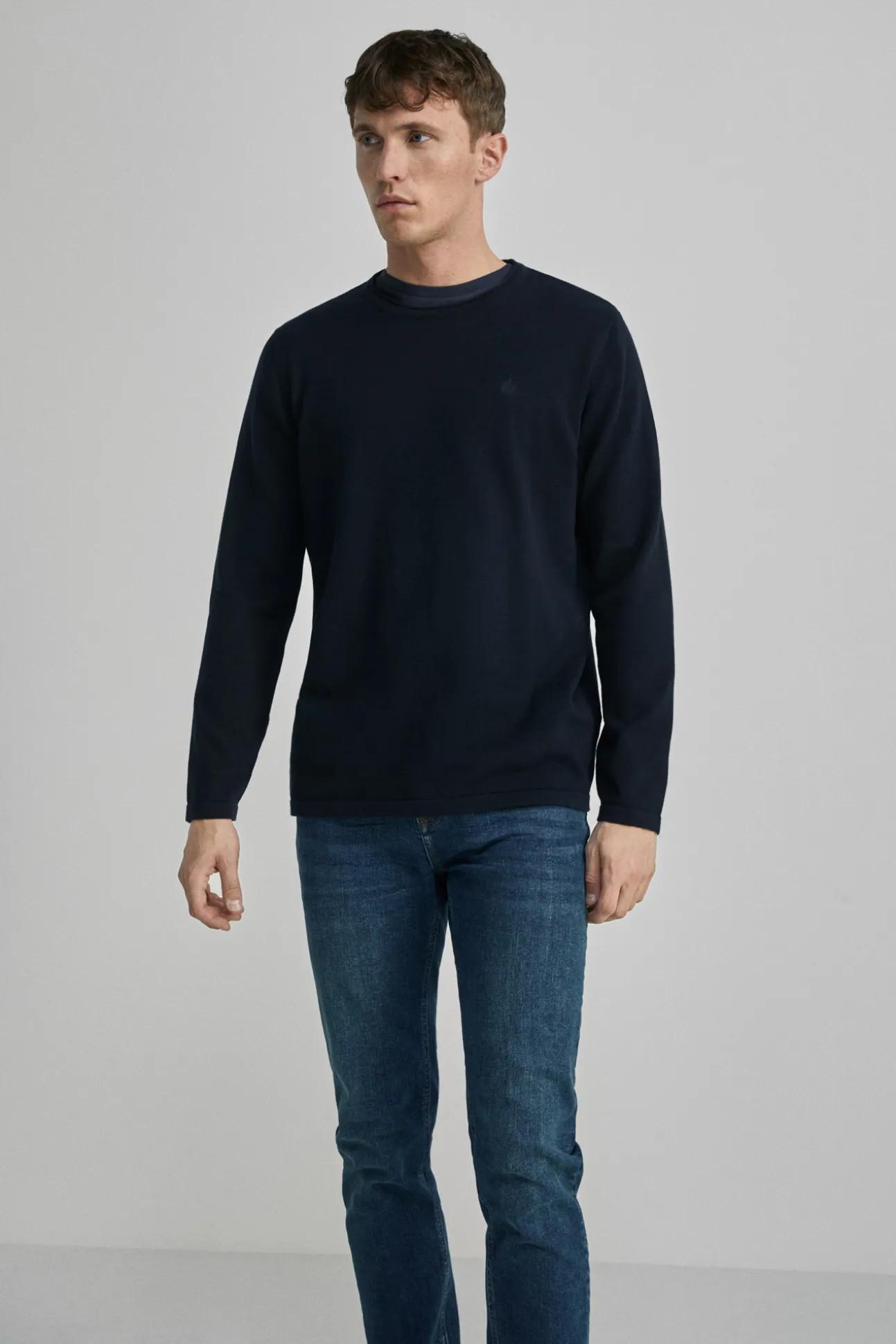 Jeans Slim Lavado Medio Oscuro