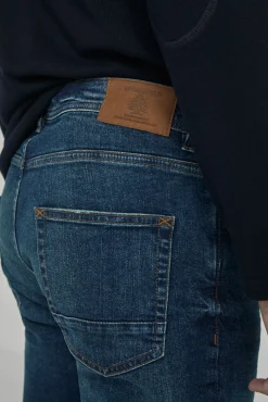 Jeans Slim Lavado Medio Oscuro