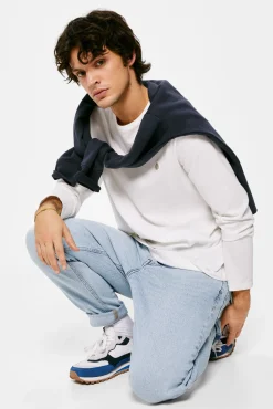 Jeans Slim Straight Lavado Medio Claro