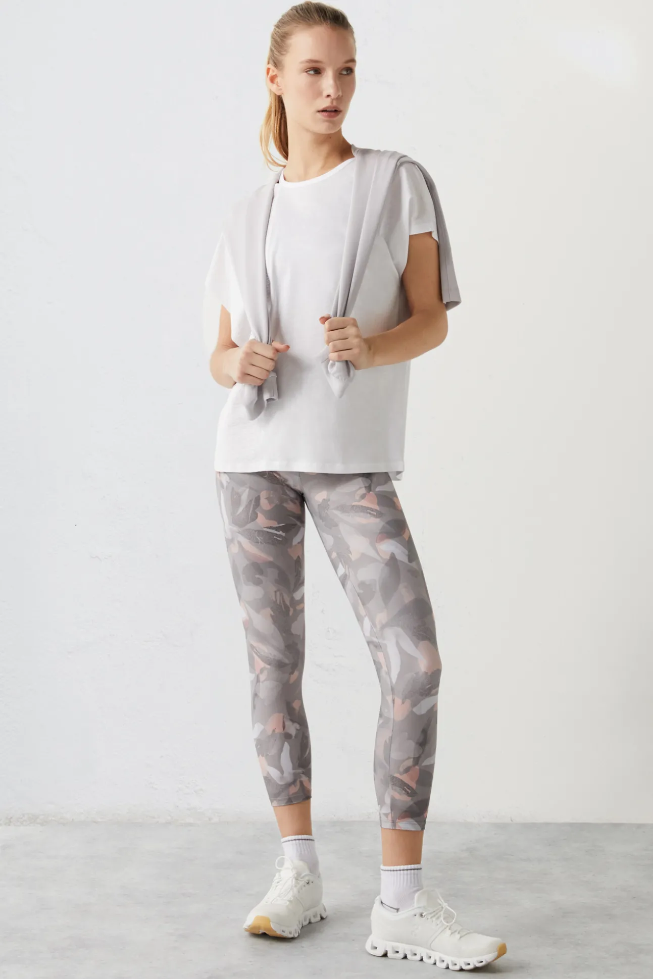 Leggings Crop Flores 4D Stretch