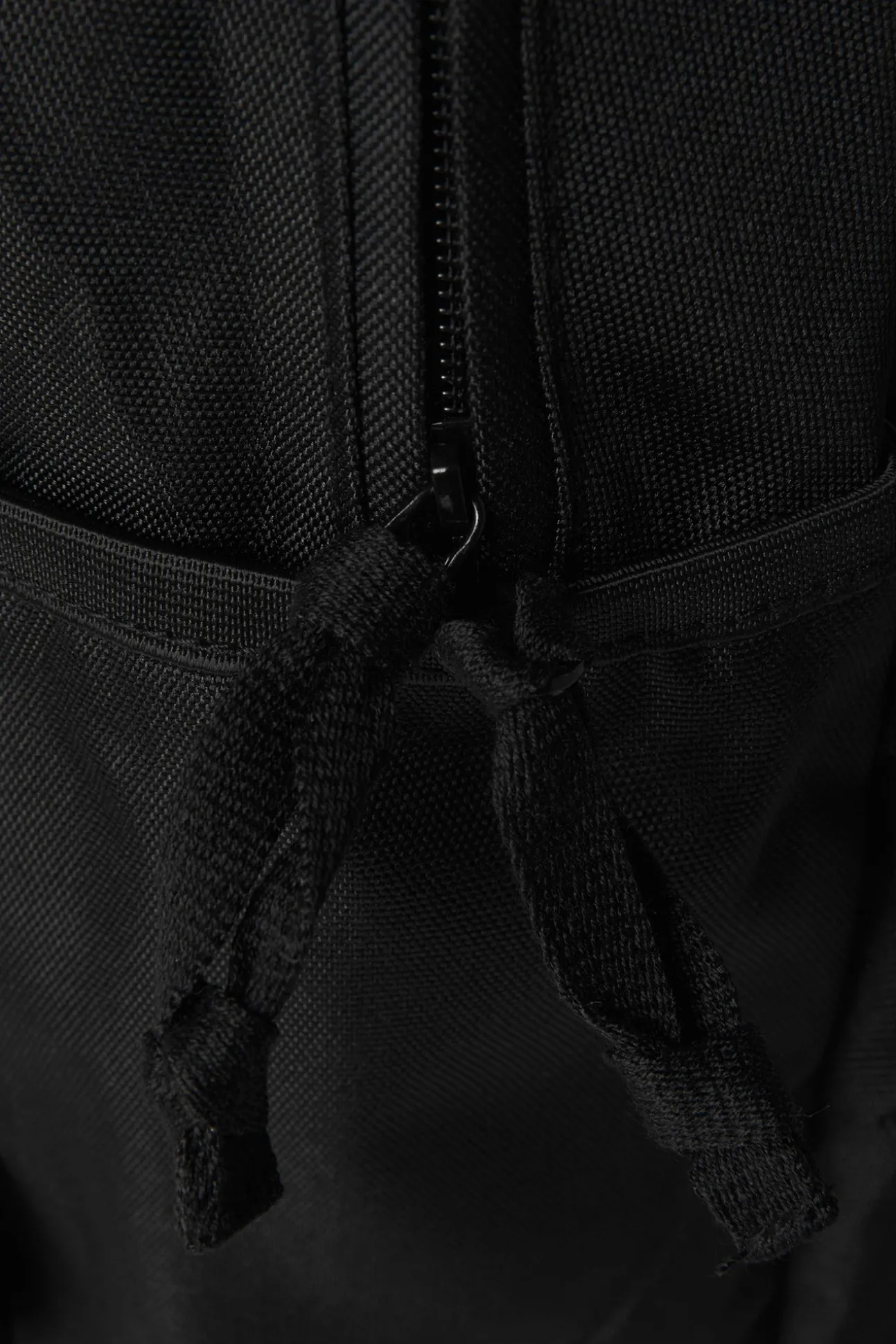 Mochila Logo