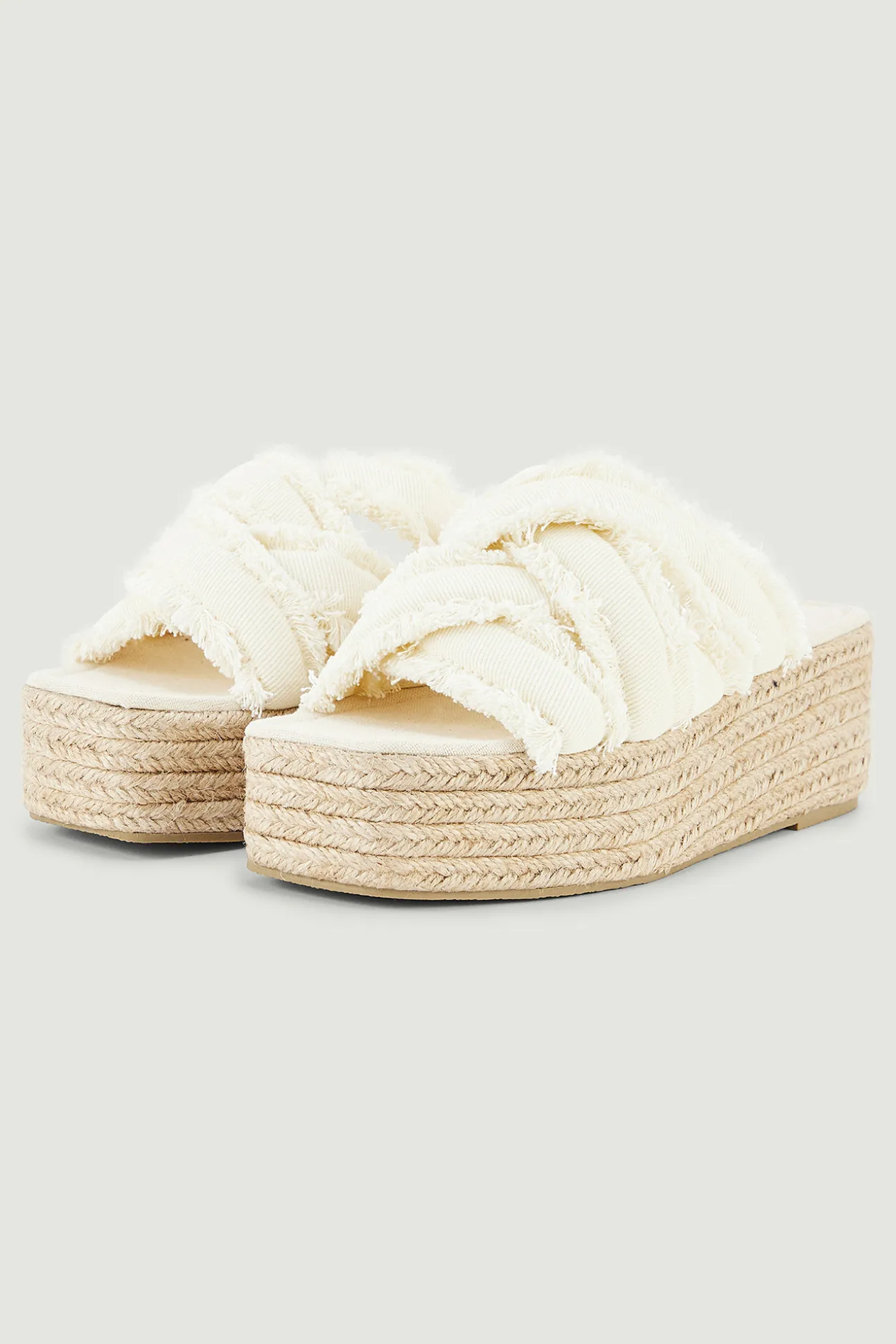Mules Con Suelas De Cuna De Esparto
