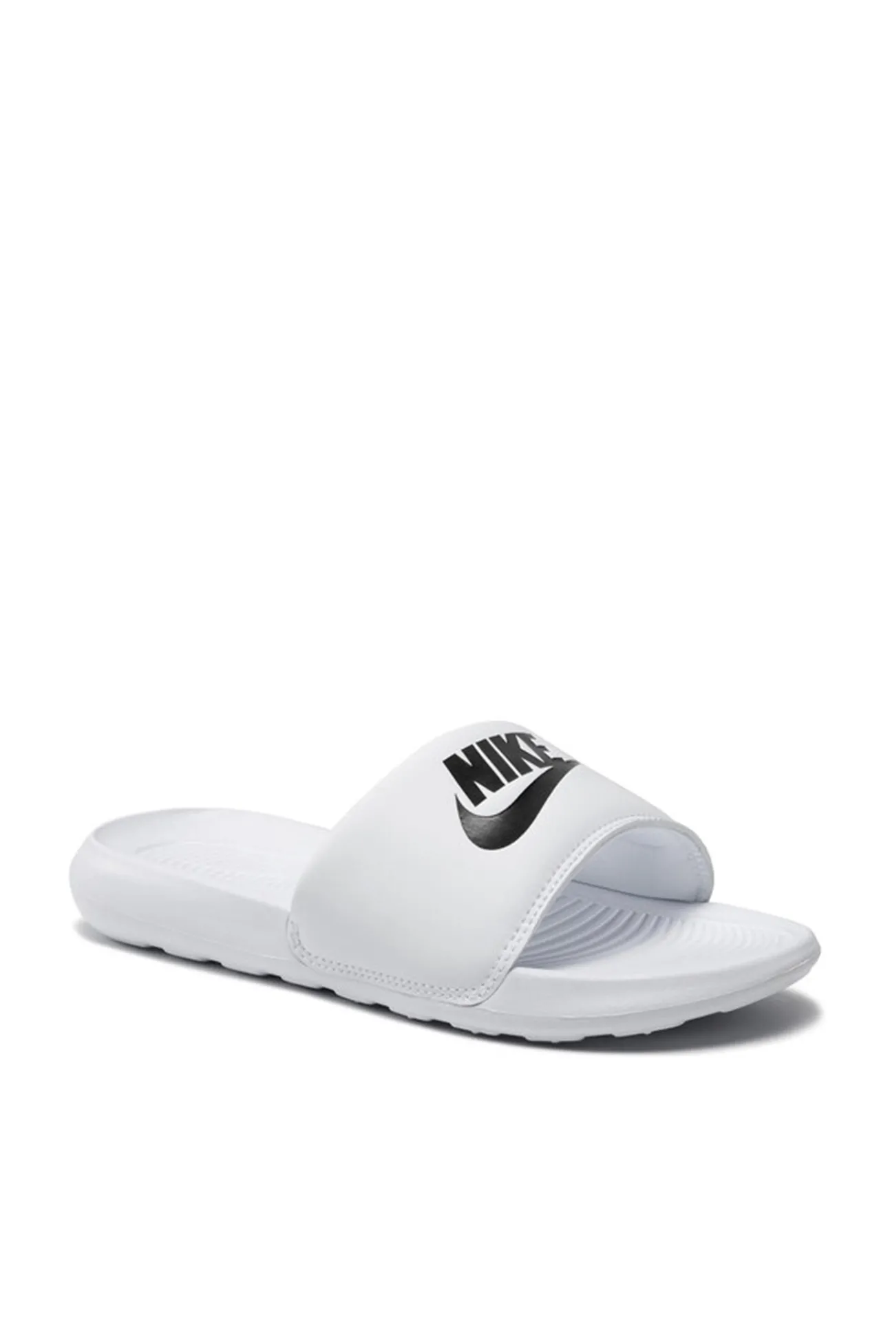 Nike Victori One
