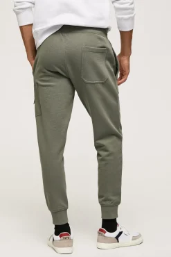 Pantalon Jogger Con Bolsillo Lateral