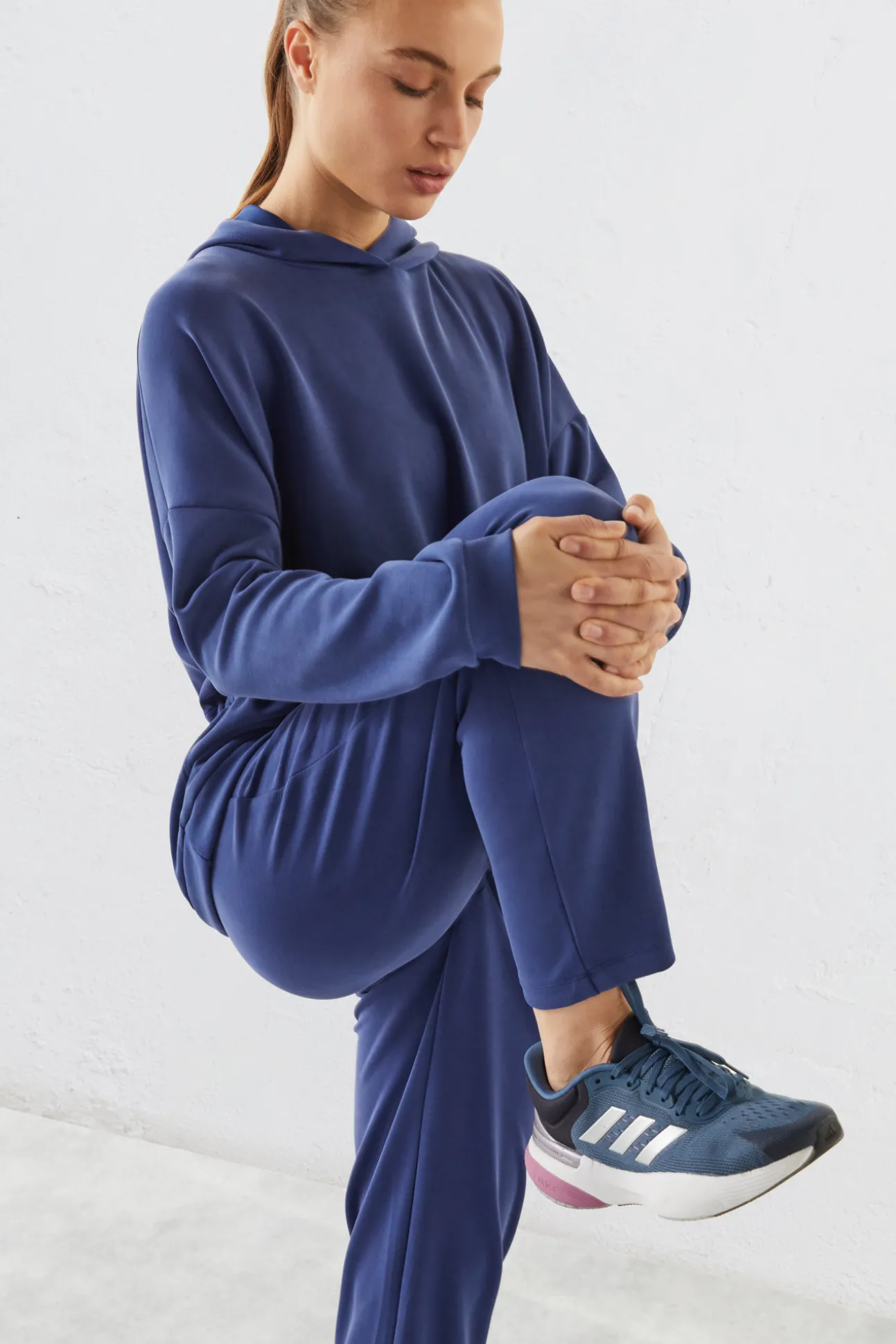 Pantalon Jogger Oscuro
