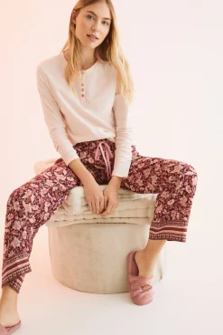 Pantalon Largo Flores Granate