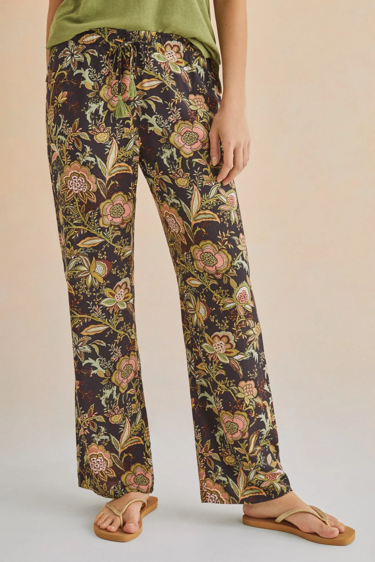 Pantalon Largo Recto Estampado Negro