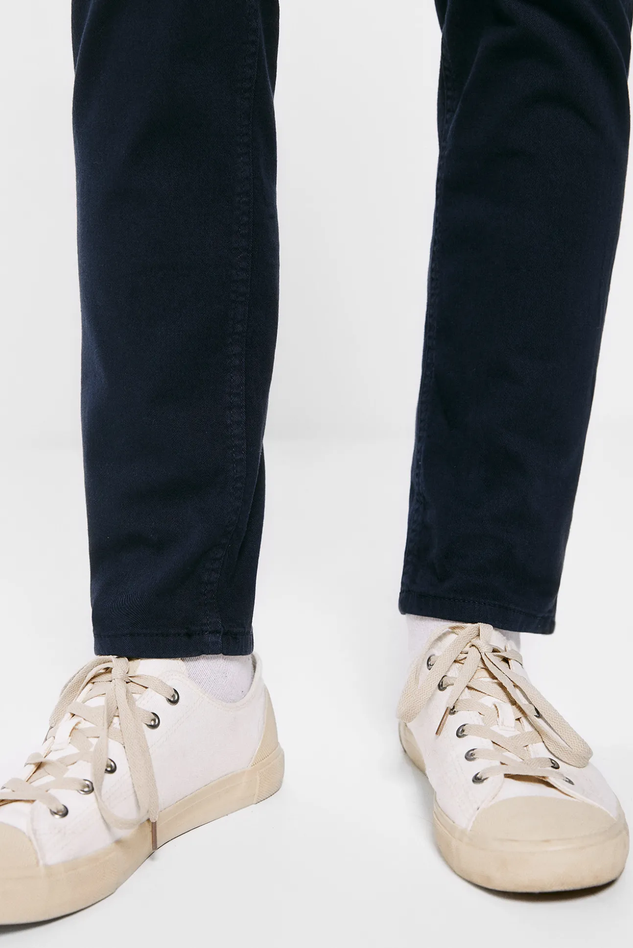 Pantalon Slim 5 Bolsillos Color