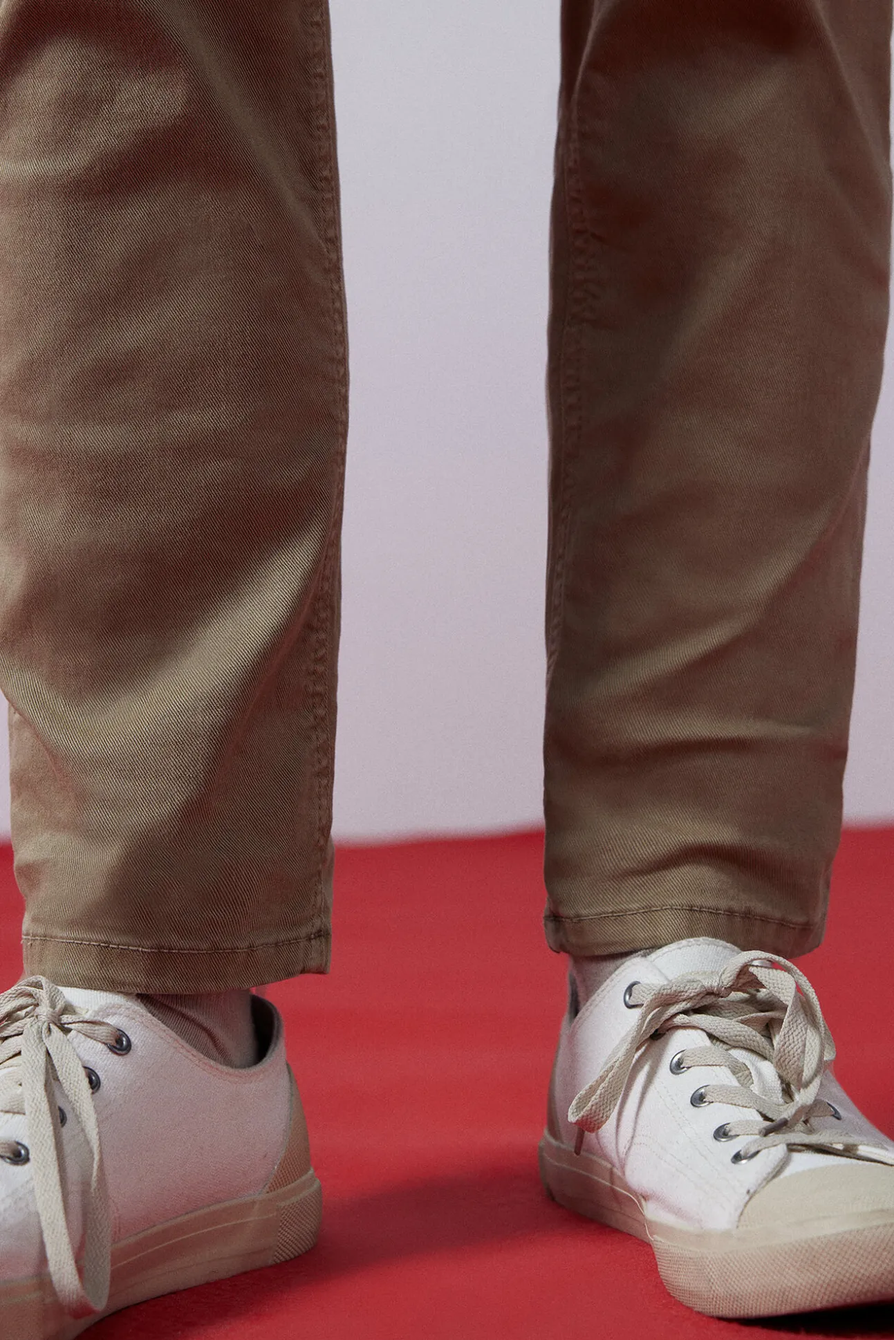 Pantalon Slim 5 Bolsillos Color