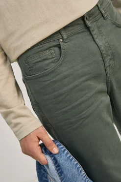 Pantalon Slim 5 Bolsillos Color