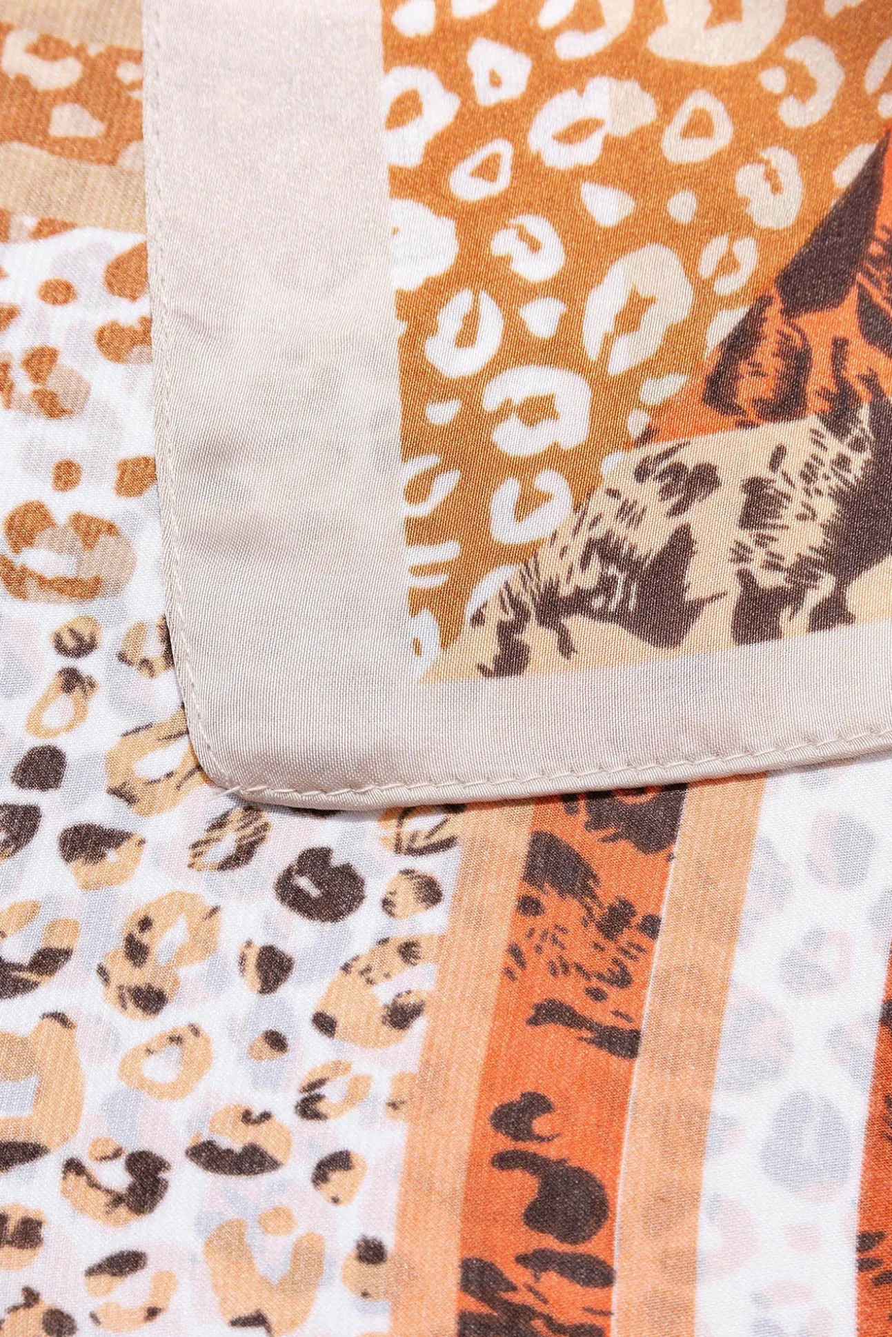 Panuelo De Raso Estampado