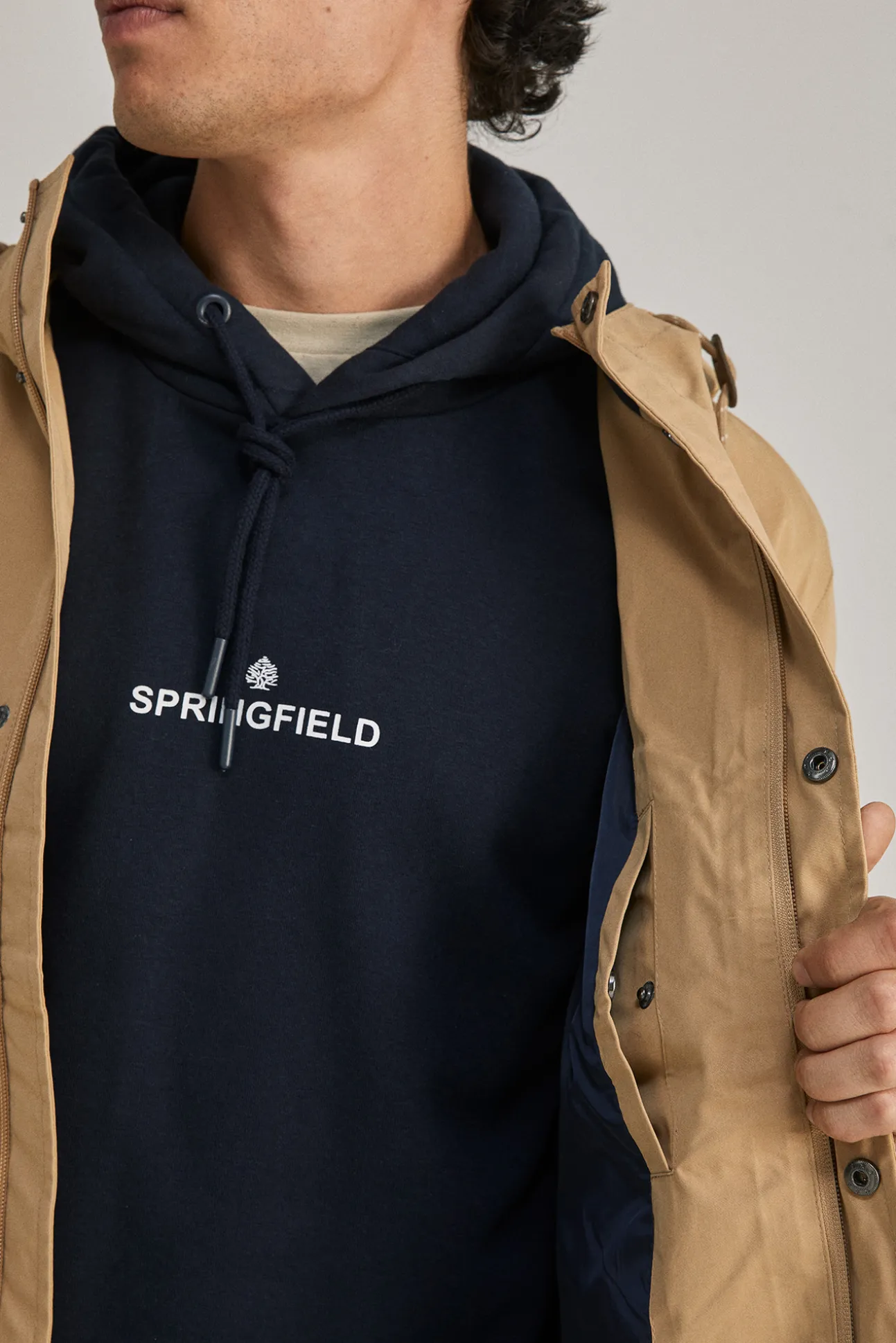 Parka Capucha