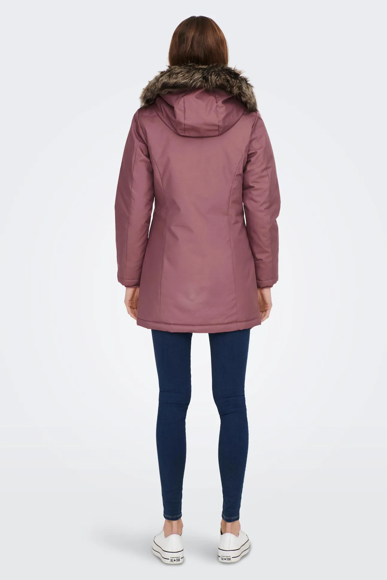 Parka Con Capucha Con Pelo Y Bolsillos