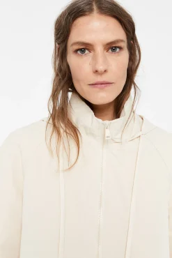 Parka Corta Waterrepelent