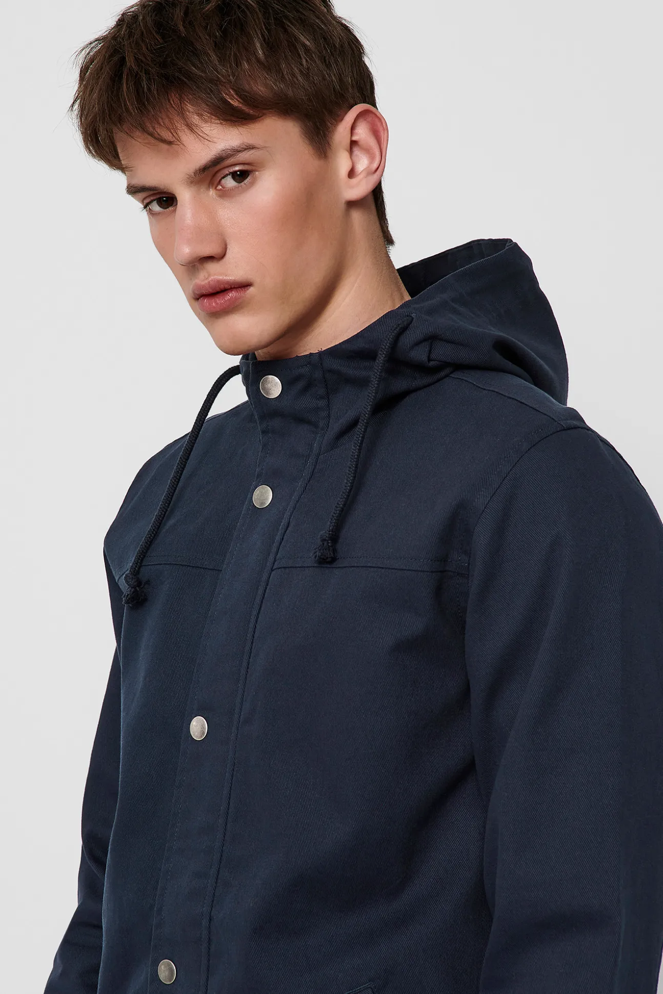 Parka Ligera Capucha