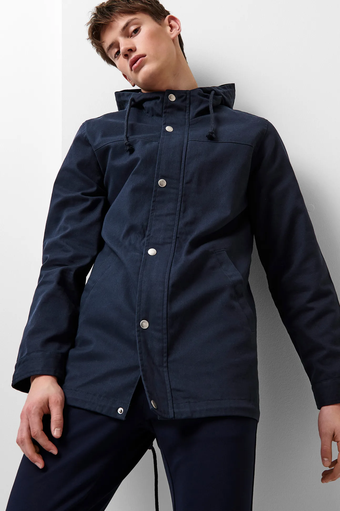 Parka Ligera Capucha