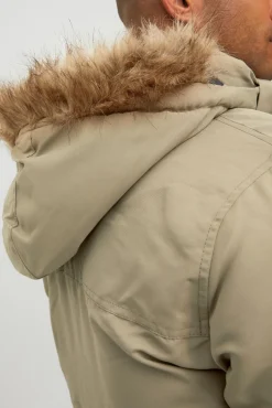 Parka Pelo Capucha