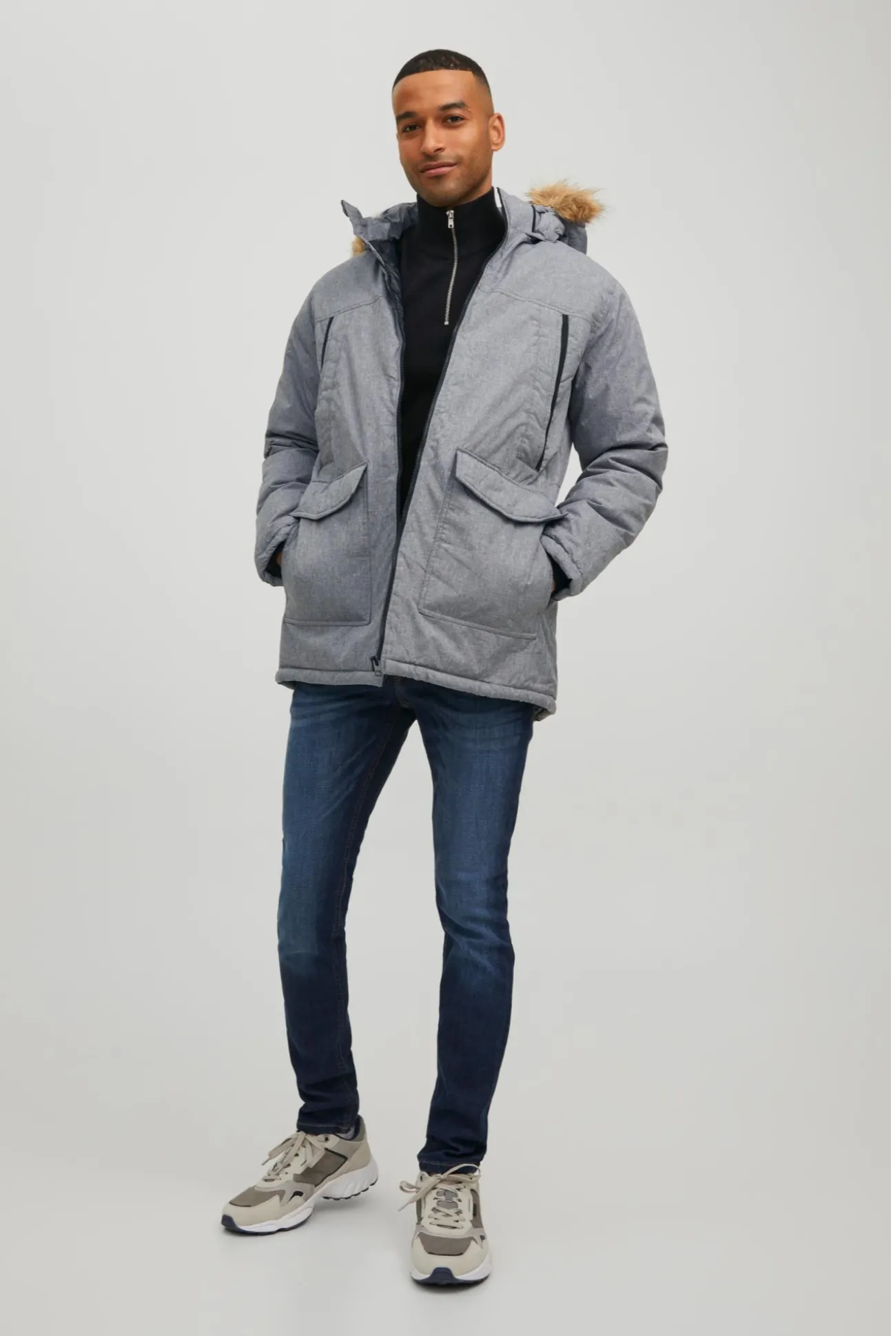 Parka Pelo Capucha