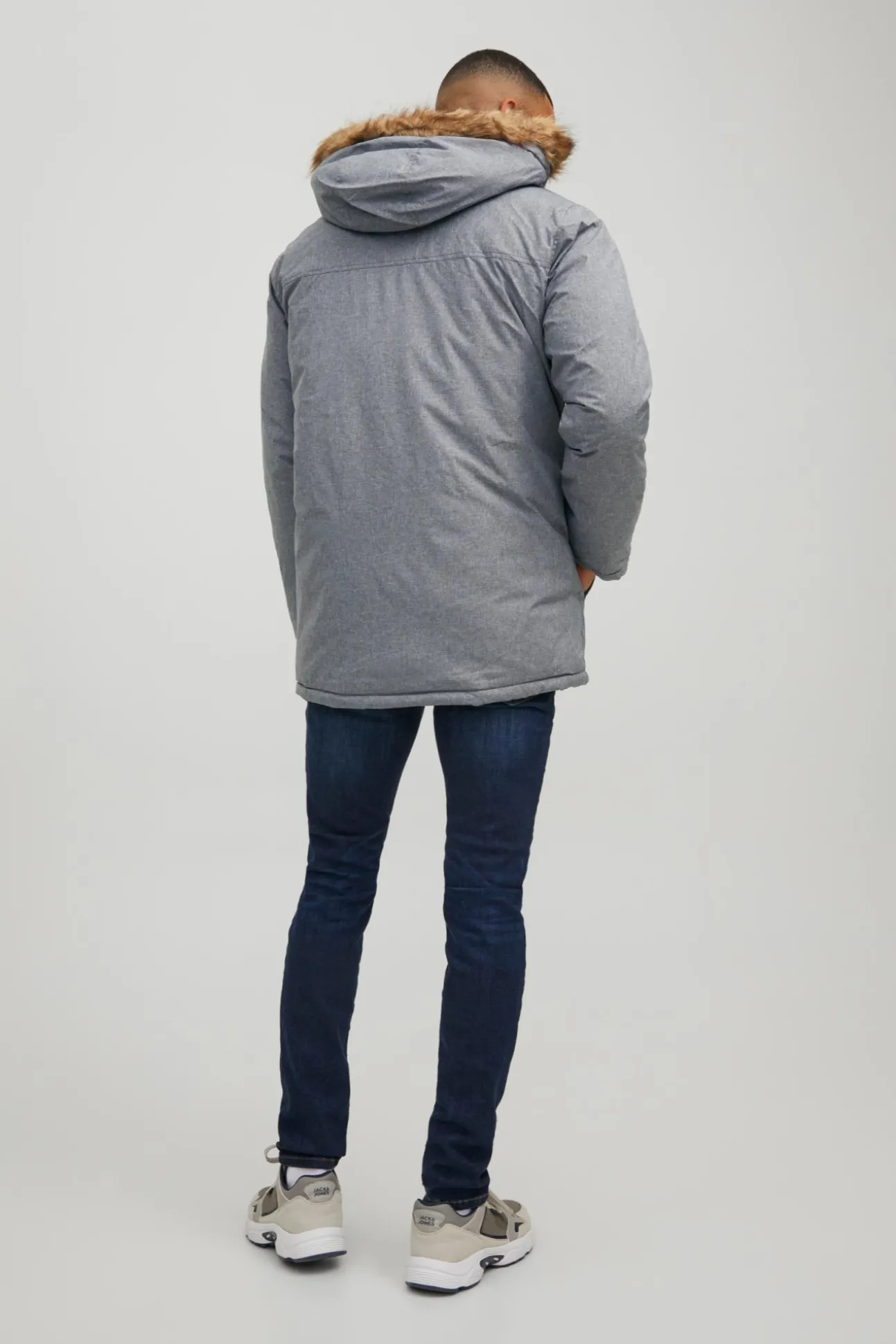Parka Pelo Capucha