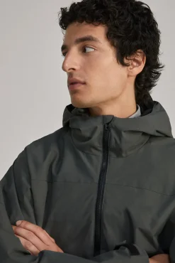 Parka Tecnica Capucha