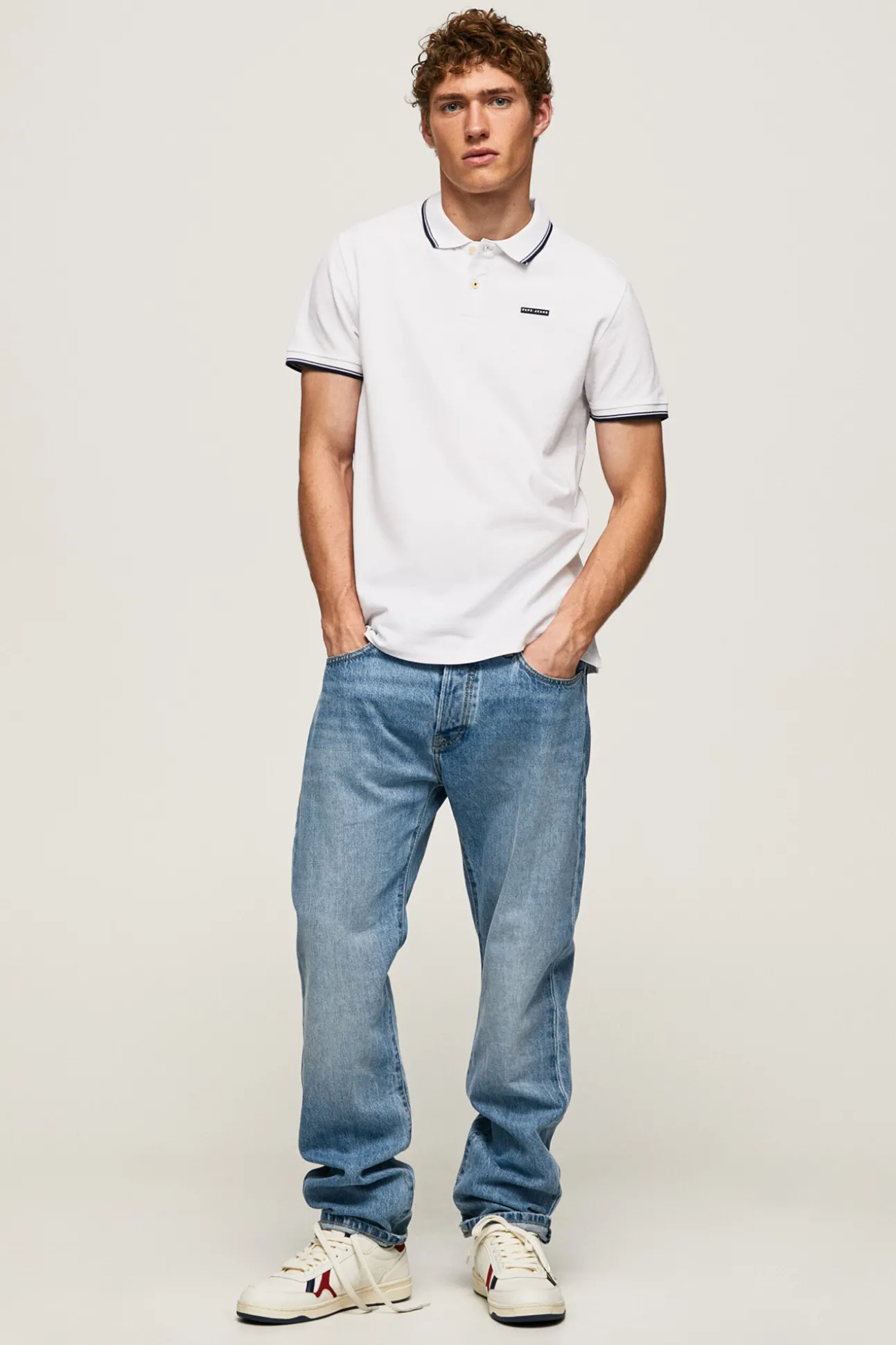 Polo De Hombre Manga Corta Con Detalle Rayas.
