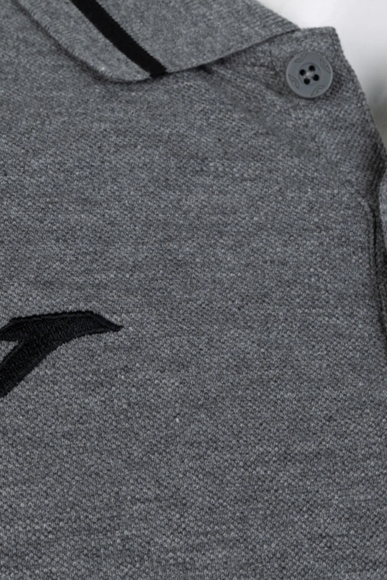 Polo Manga Corta Confort Gris Melange