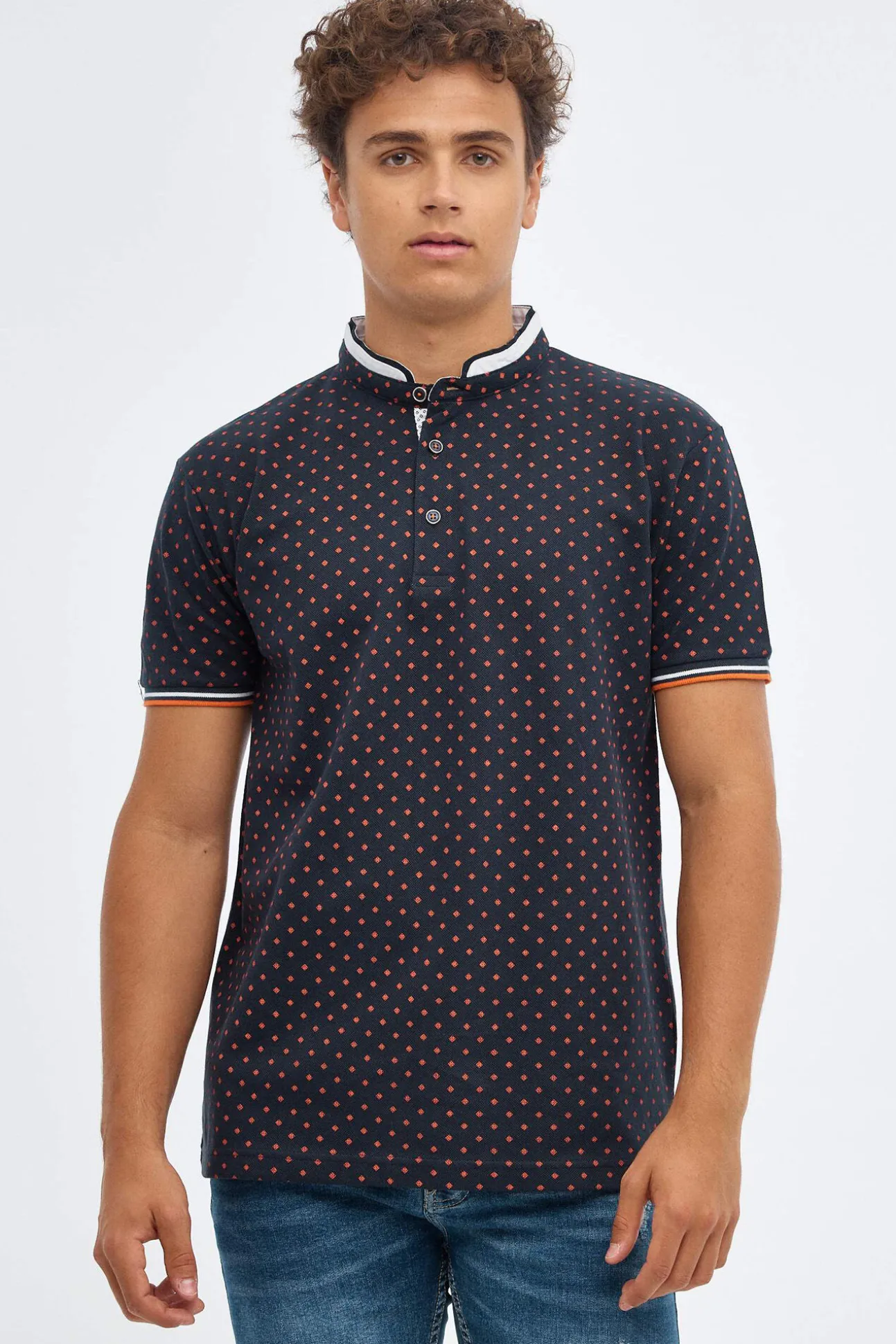 Polo Mao Estampado Geometrico