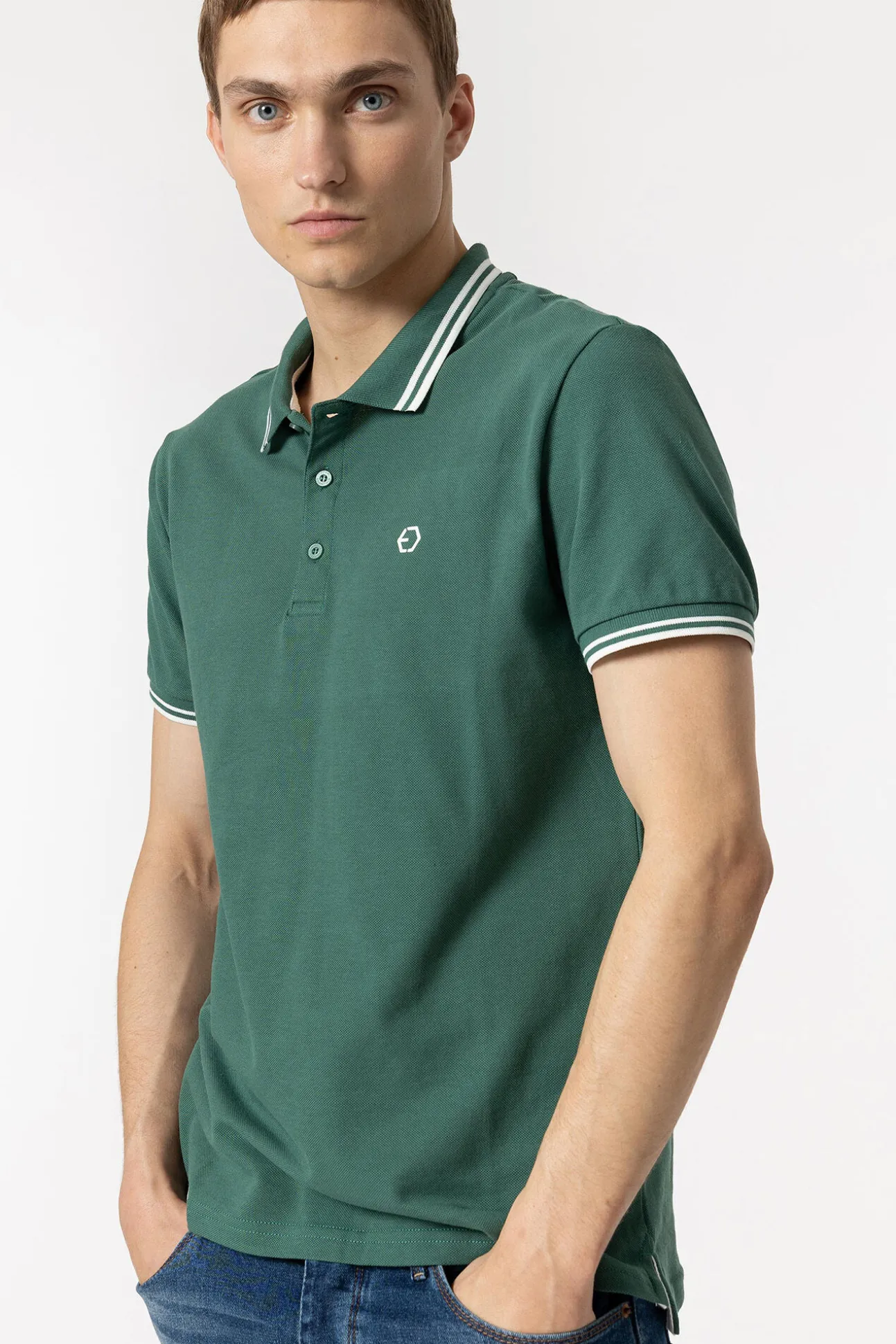 Polo Pique Con Detalle Rayas